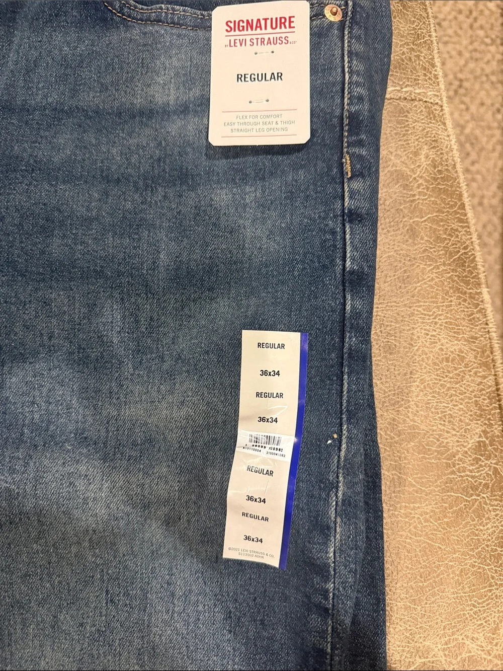 Signature by Levi Strauss relaxed fit